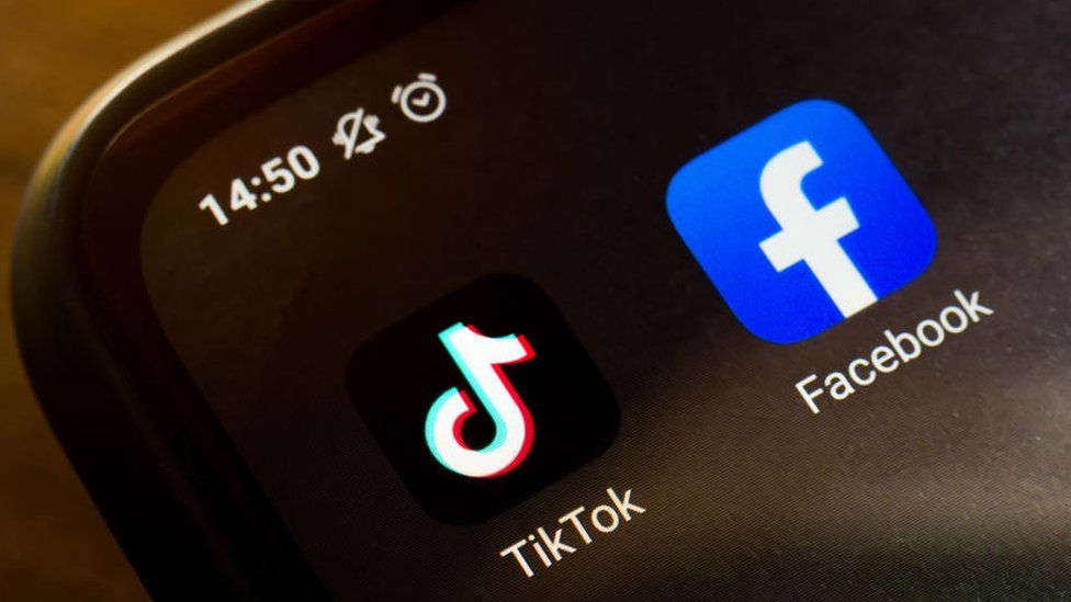 Facebook群發(fā)小組
